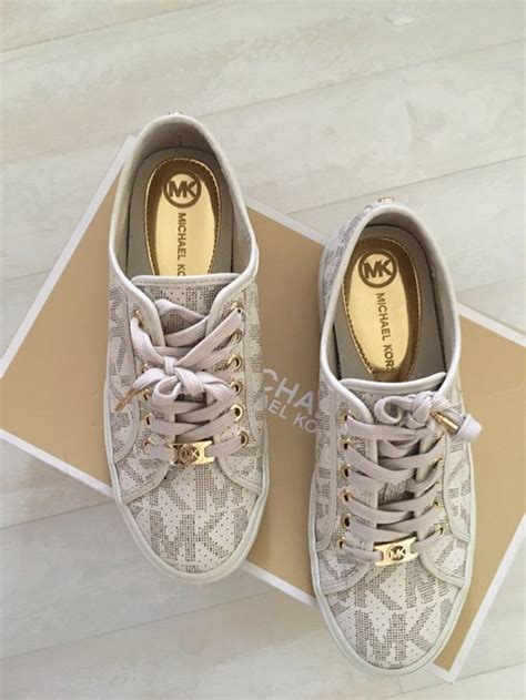 zapatos de mujer michael kors macy's price|Michael Kors shoes mujer.